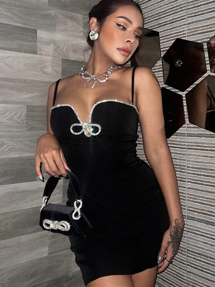 Vestido mini ajustado con cuerda plateada para mujer, vestido veraniego ajustado con escote en V profundo y cintura alta, vestidos sexis de fiesta para mujer, vestidos de verano para chicas atractivas.