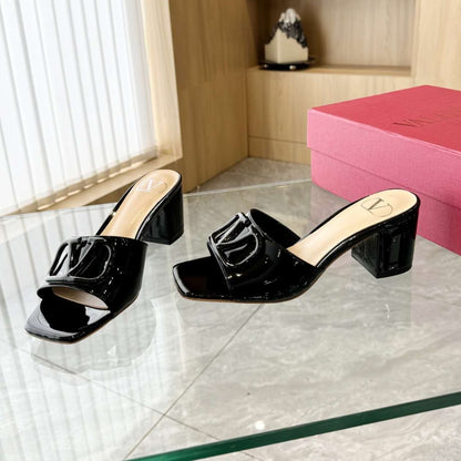 VALENTINO VLOGO SIGNATURE SLIDE SANDAL BLACK 6W2S0HA6TMK 0NO