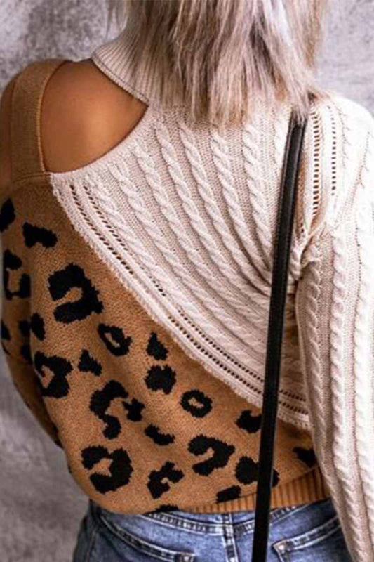 Suéter frío de cuello alto con estampado de leopardo y patchwork
