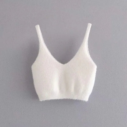 Conjuntos de dos piezas para mujer: cárdigan blanco de felpa de mohair con botones, abrigos, tops con sujetador y minipantalones cortos a juego.