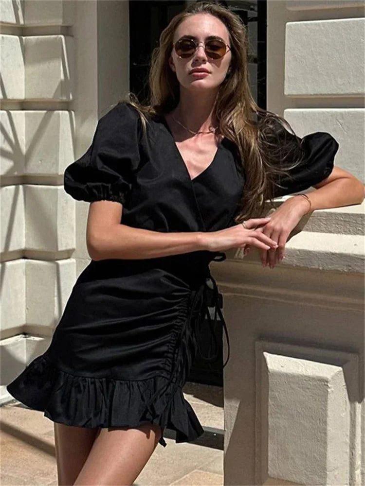 Vestido mini sexy con cuello en V y cordón ajustable para mujer, vestido blanco de manga corta con volantes y cordones, vestido de fiesta ajustado para mujer