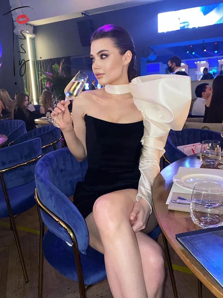 Elegante minivestido de fiesta con un solo hombro y mangas abullonadas, de patchwork, sin espalda, sexy, ajustado, para noche y club, 2025