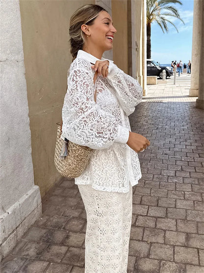 Hollow Out Printed Loose Shirts For Women Fashion Patchwork Lace See-Through Summer Top Long Sleeve Female Casual Blouse