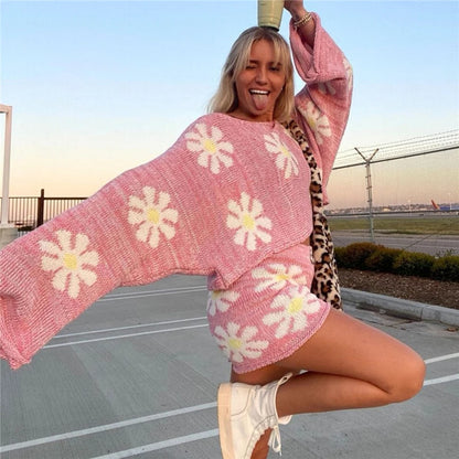 Knitted Women’s 2 Piece Sets Outfits Casual Pink Floral Sweet Oversized Sweater Suit With Shorts For Women 2025 Tracksuit