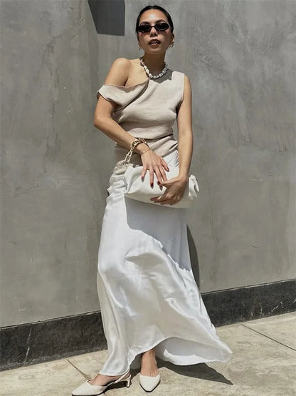 Off-Shoulder Solid T-shirt Women Casual Summer 2025 Ribbed Sleeveless Fashion Elegant Clothes Female High Waist Tee Top