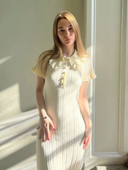 Vestido mini de punto con volantes, cintura alta, elegante, color liso, ajustado, retro, botonadura sencilla, manga corta, sexy, para mujer
