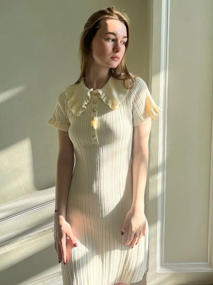 Vestido mini de punto con volantes, cintura alta, elegante, color liso, ajustado, retro, botonadura sencilla, manga corta, sexy, para mujer