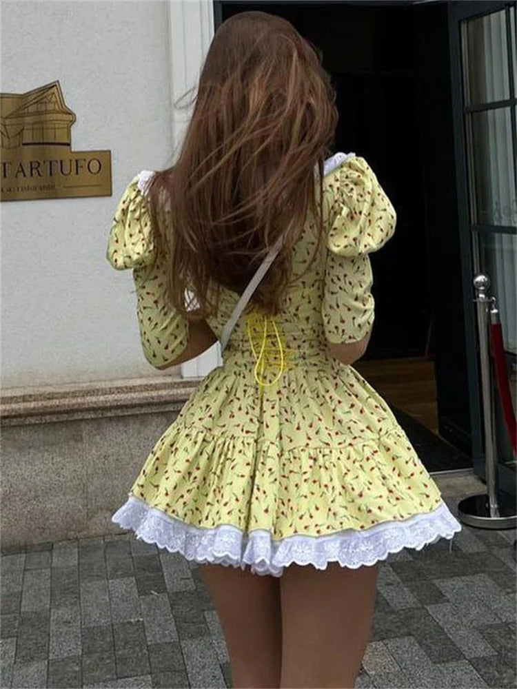 Vestido mini de verano con estampado de patchwork para mujer, cuello en V, manga corta, ajustado, elegante, para fiesta, 2025