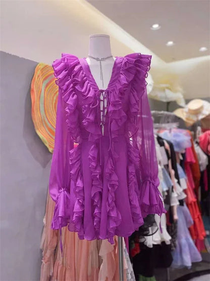 Minivestido de verano con escote en V, cordones y volantes: vestido de fiesta de moda con cintura alta y malla.
