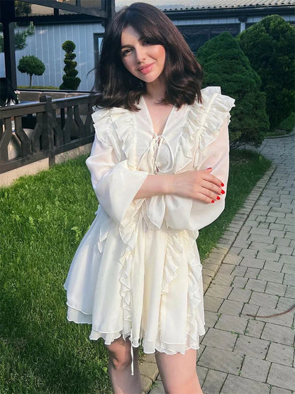 Minivestido de verano con escote en V, cordones y volantes: vestido de fiesta de moda con cintura alta y malla.