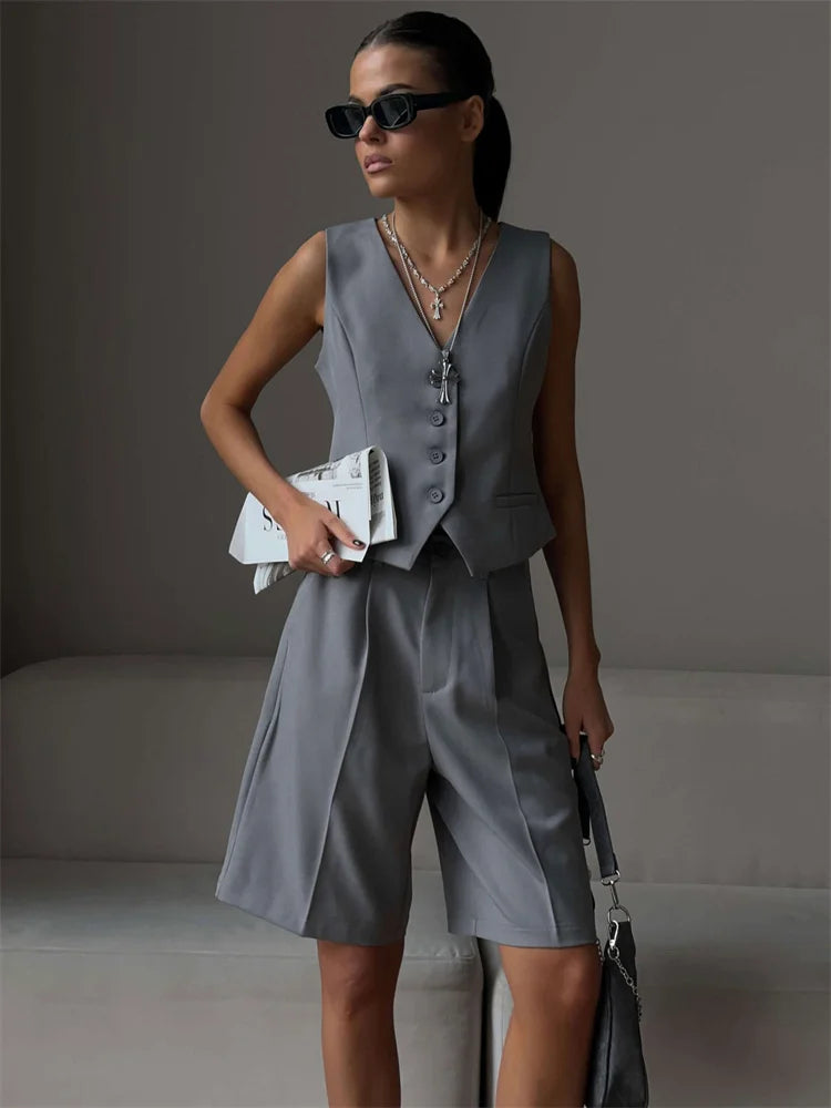 Conjunto de 2 piezas para mujer, sin mangas, con cuello en V, pantalones casuales ajustados y rectos, con bolsillos, conjuntos de pantalones cortos de moda urbana.