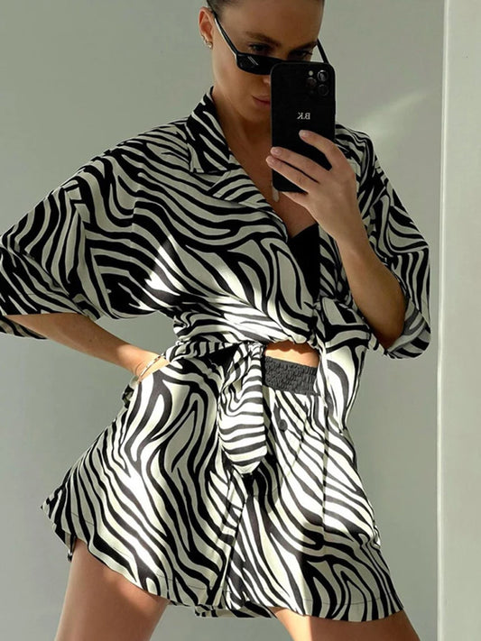 Women Two Piece Sets Outfits Zebra Printed Loose Shirt Tops And High Waist Shorts Set 2025 Casual Streetwear Summer New