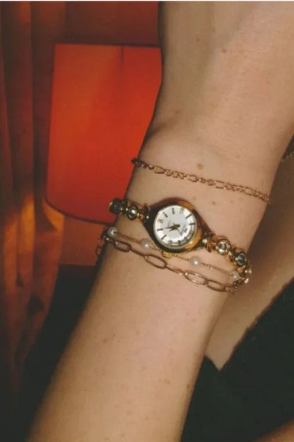 Alina Watch