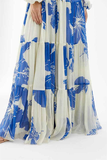 Vestido largo con cuello en V y manga larga con estampado floral 