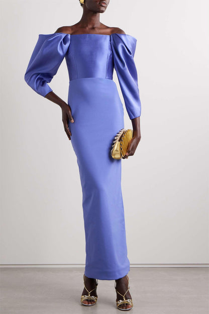 Vestido largo de satén liso con hombros descubiertos 