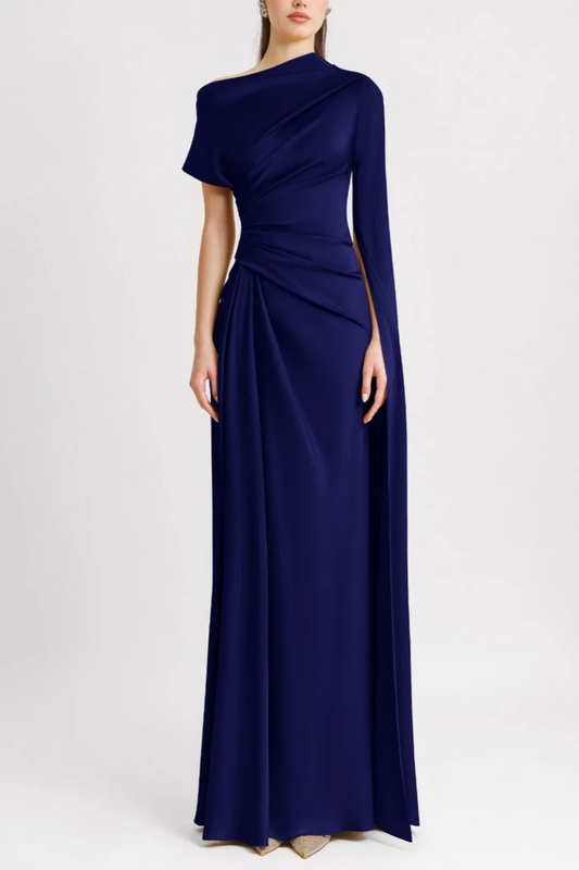 Vestido largo drapeado con escote asimétrico de satén 