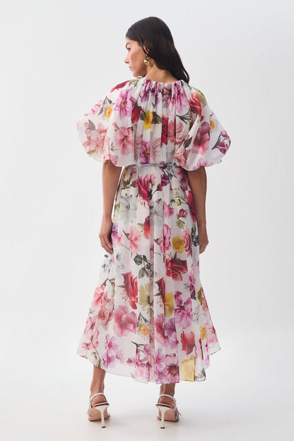 Vestido midi floral con cuello redondo y mangas raglán 