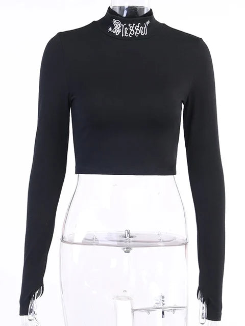 Tops cortos ajustados negros de manga larga para mujer, estilo gótico Harajuku con letras bordadas, tops lisos vintage, tops básicos informales para mujer