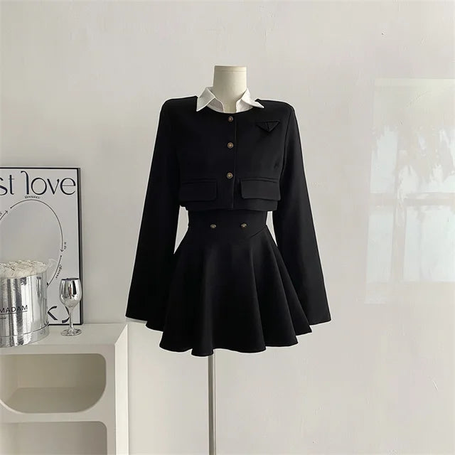 Conjunto de 3 piezas Y2K para mujer: abrigo corto, camisa de manga larga y minivestido con volantes y cintura alta, estilo coreano chic y sexy.