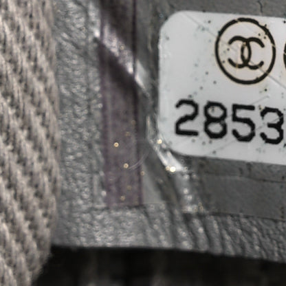 Caviar Quilted Medium Business Affinity Flap Grey