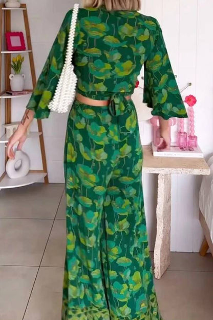 Conjunto informal de dos piezas con cuello en V, top y pantalón con cordones