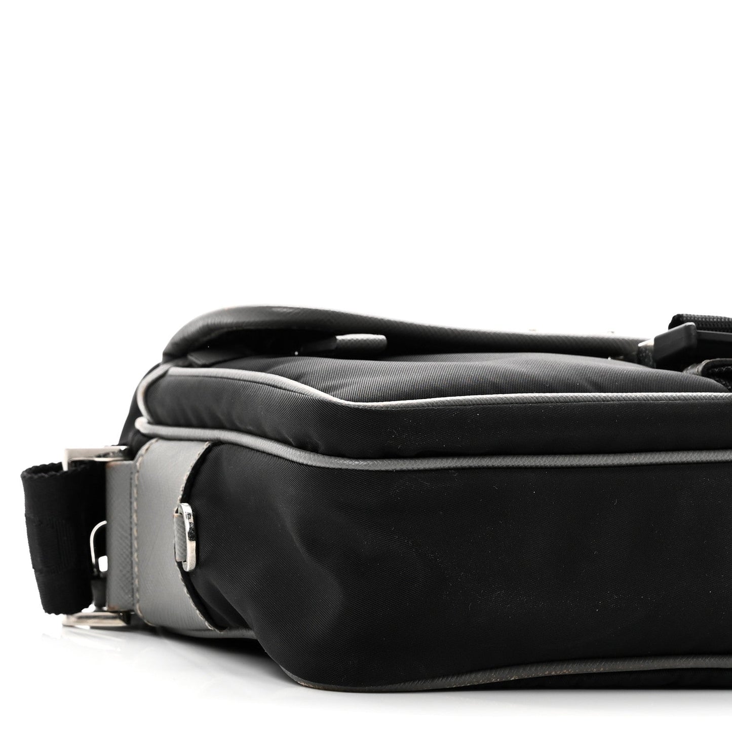 Tessuto Nylon Saffiano Pocket Single Snap Buckle Messenger Flap Bag Black Bleuette Marmo