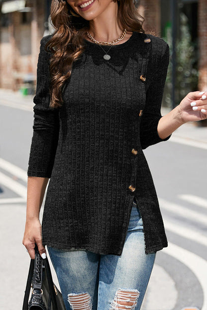 Tops de cuello redondo con botones lisos de calle