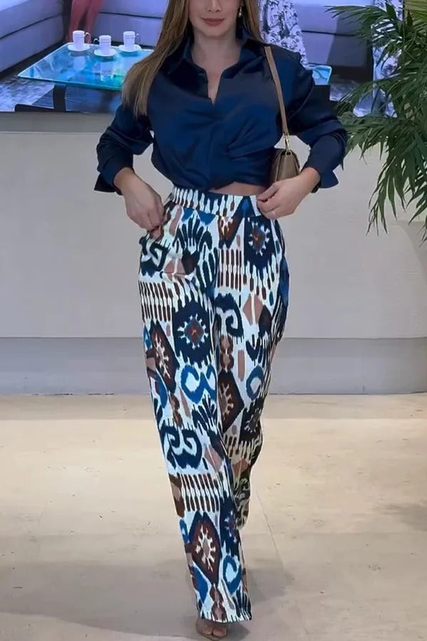 Pantalones anchos con bolsillo y cintura elástica en la espalda con estampado único de Emelia