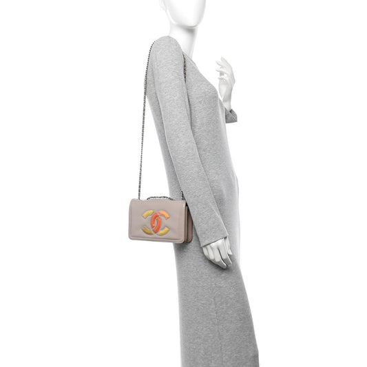 Vinyl Lipstick Wallet On Chain WOC Beige