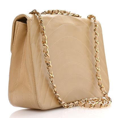 Lambskin Ribbon Stitched Flap Beige