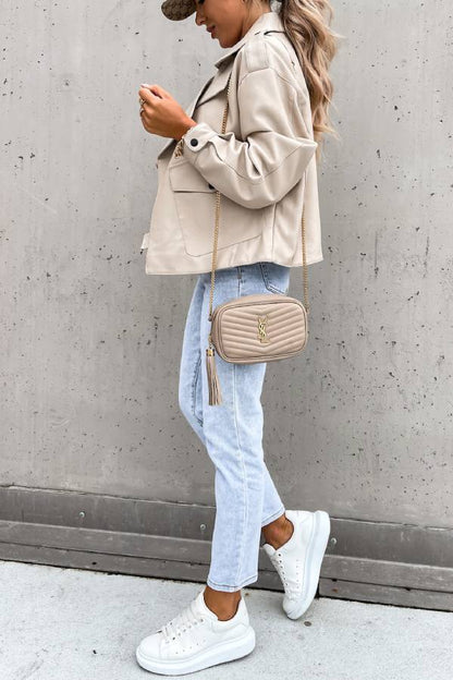Chaqueta corta de cuero estilo británico con bolsillo de solapa