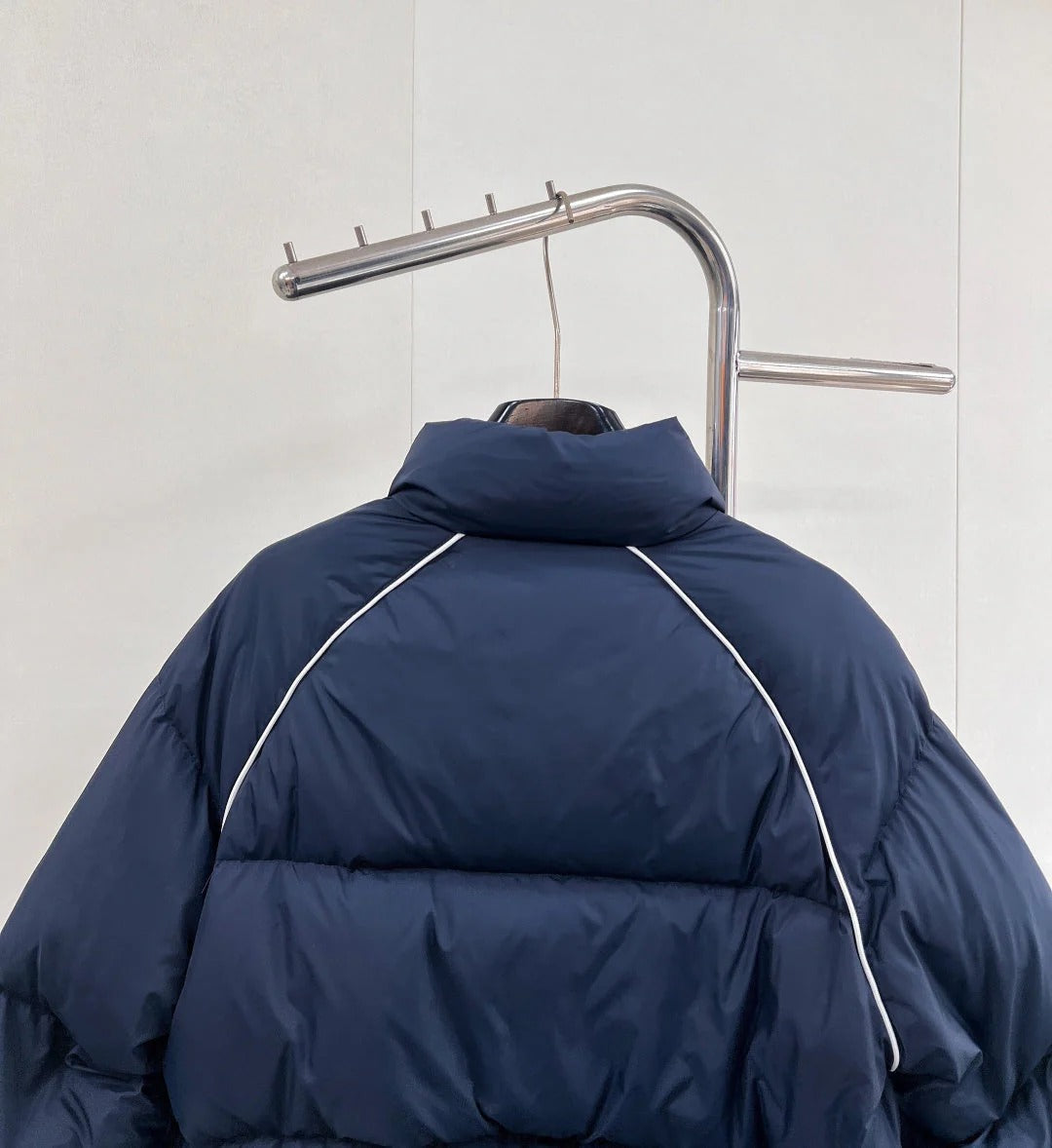 MIUMIU PUFFER JACKET STYLE 670