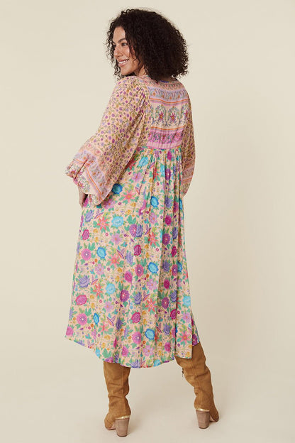 Vestido campesino midi holgado con estampado de empalme Aditi 
