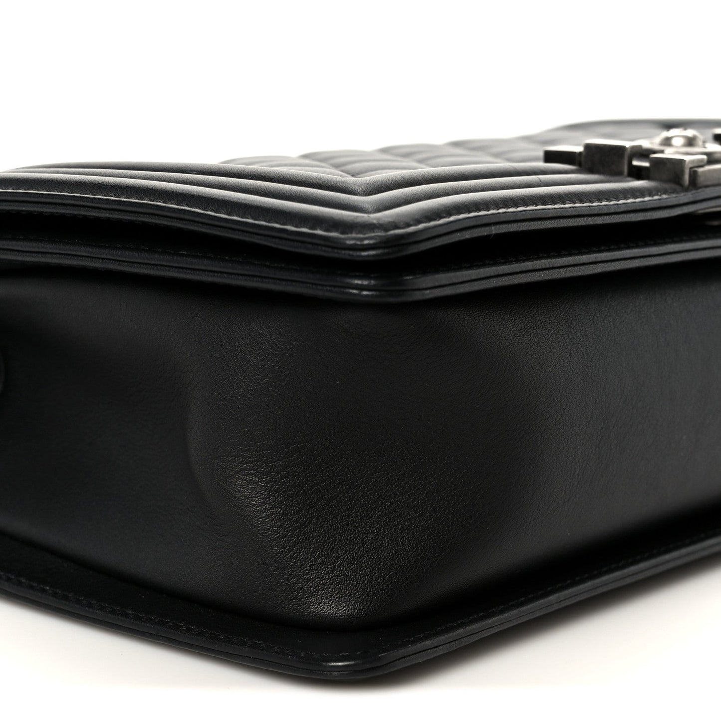 Lambskin Quilted Medium Boy Flap Black