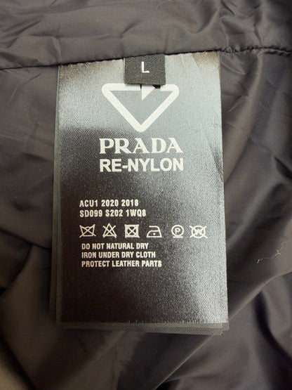 PRADA 25S PUFFER JACKET 543