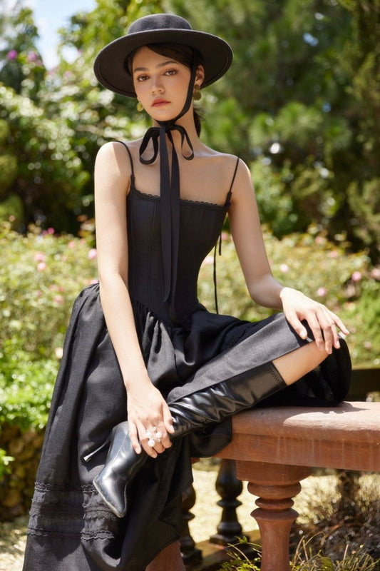 Vestido lencero midi de corte A con ribete de encaje Alva 