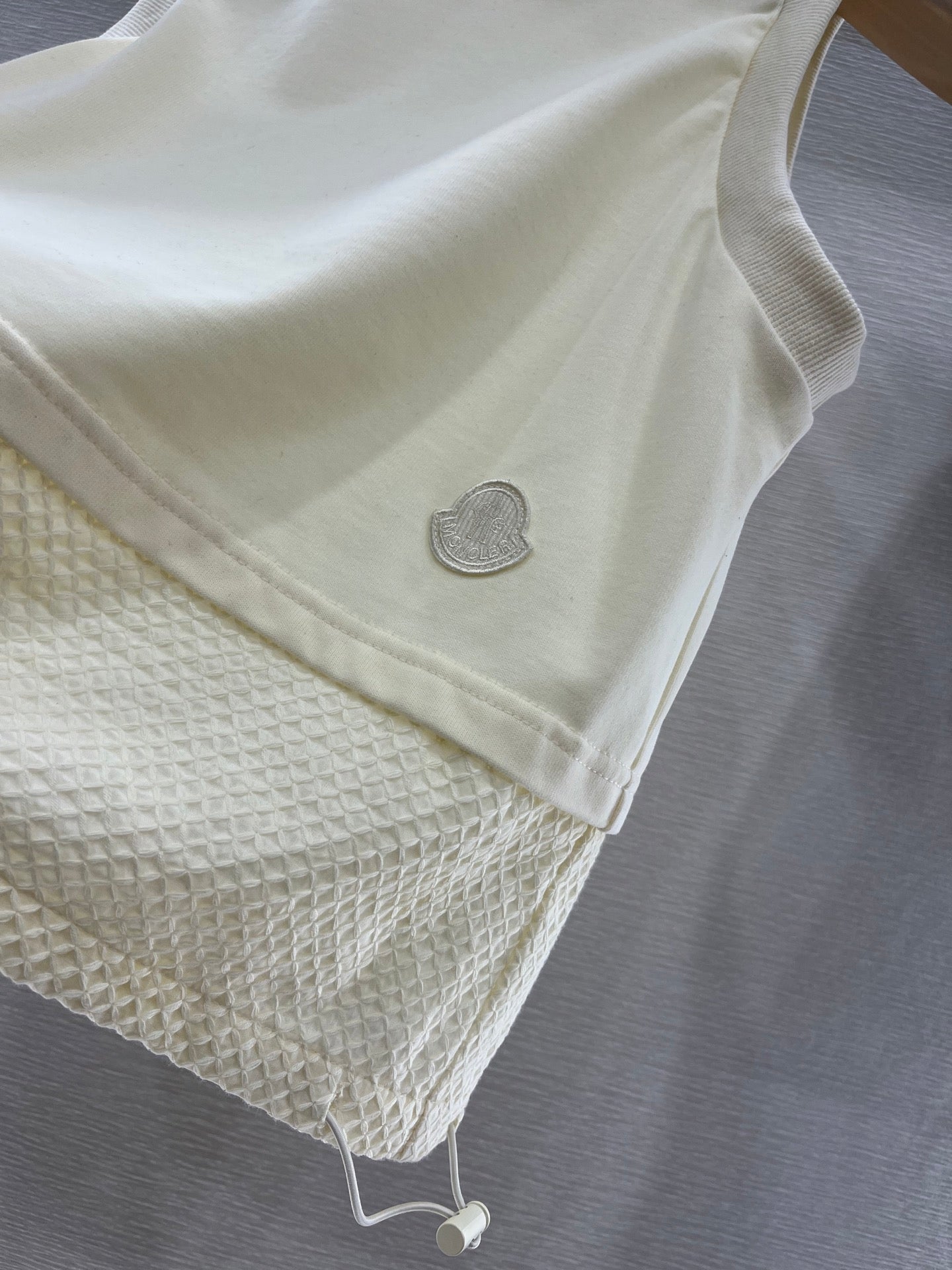 Moncle 25 Mest Vest High Waist Skirt Set Cream Cotton 248978