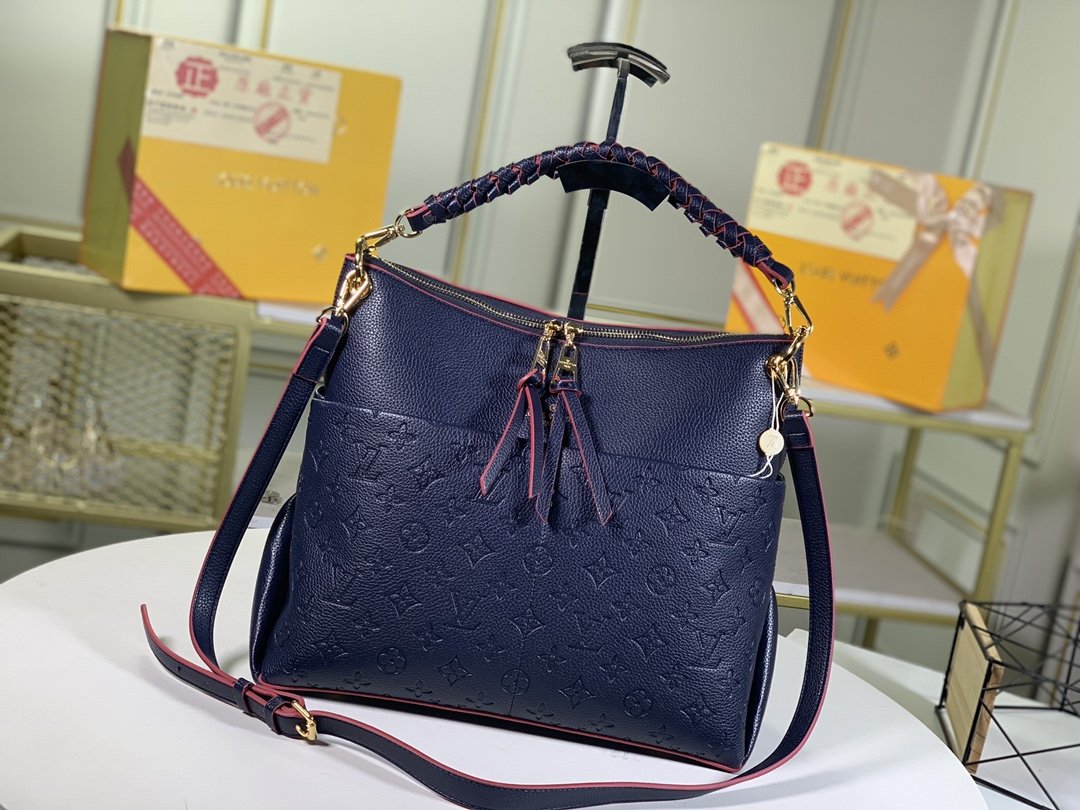Louis Vuitton Maida Hobo