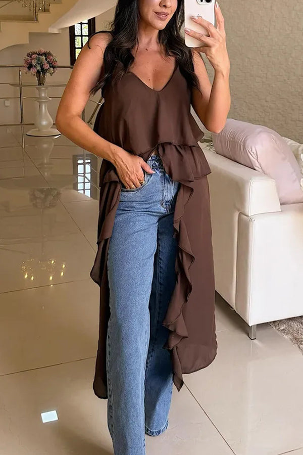Top holgado irregular con volantes y cuello en V de color liso