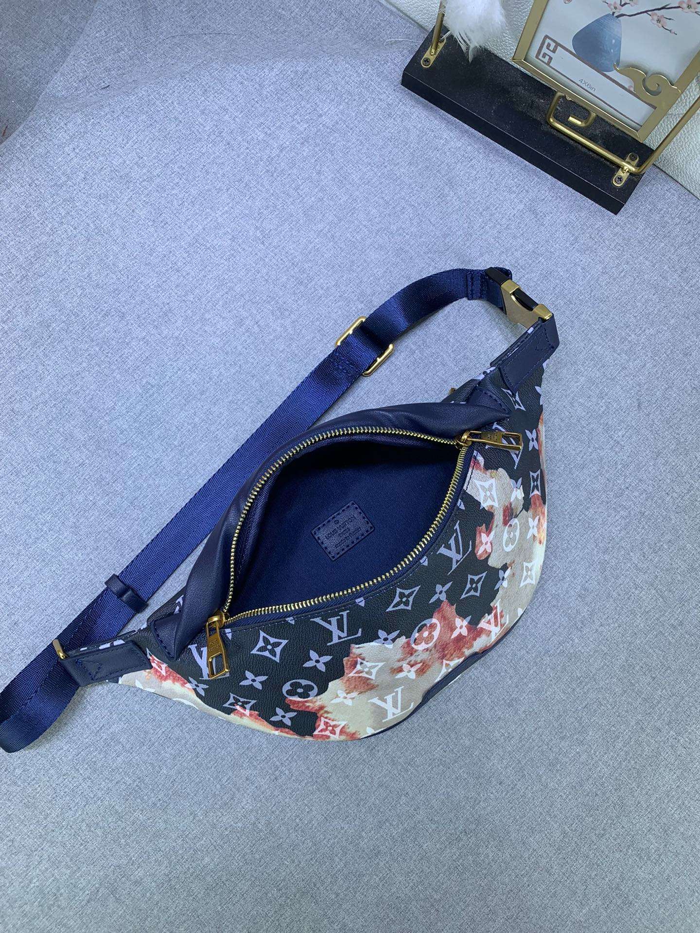 Louis Vuitton Discovery 2024 SS Monogram Unisex Street Style 2WAY