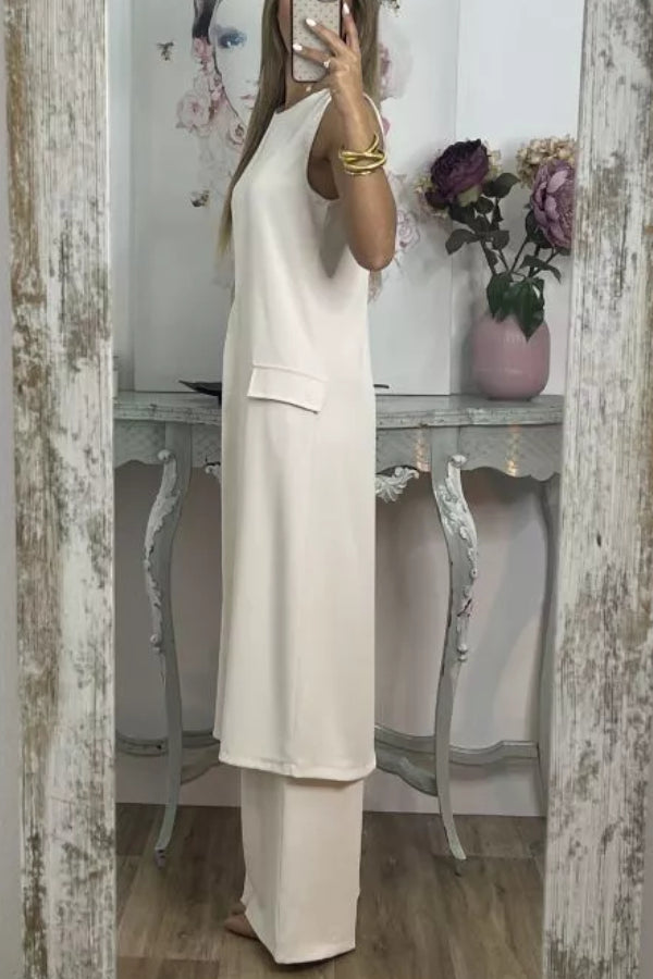 Traje blanco sin mangas