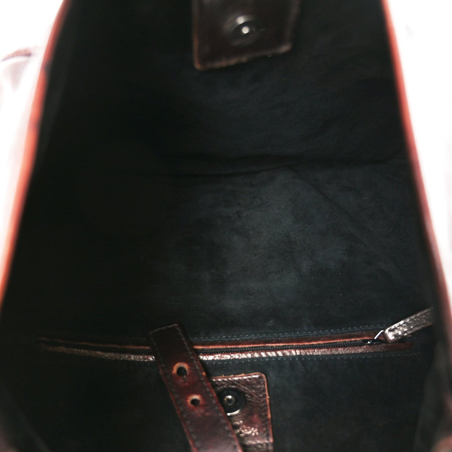 Buffalo Horn Shangri-La Mombasa Hobo Burgundy