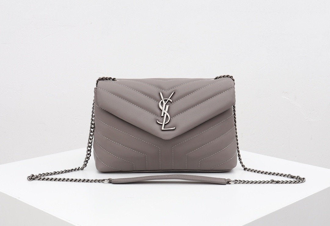 Saint Laurent Loulou