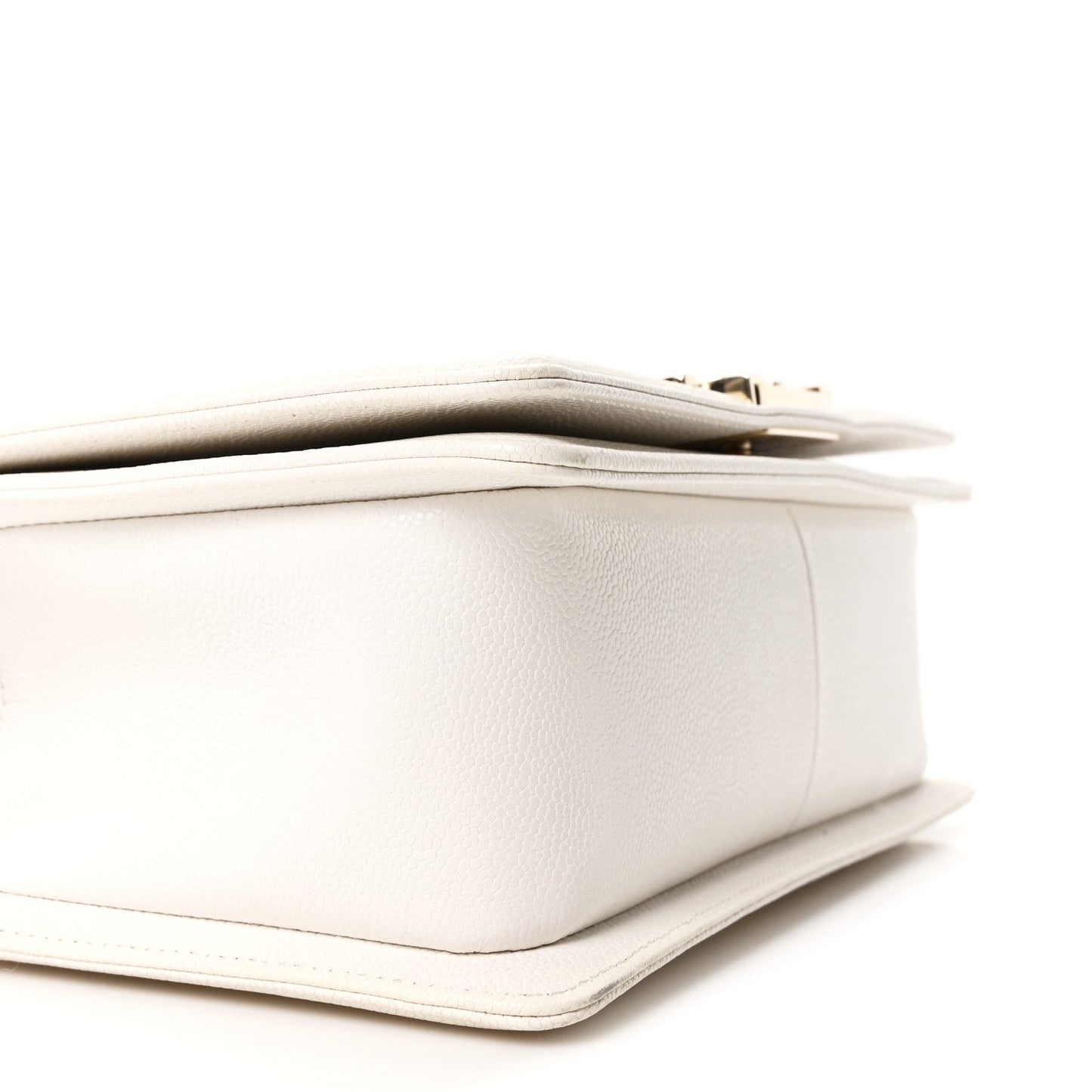 Caviar Quilted Medium Boy Flap White