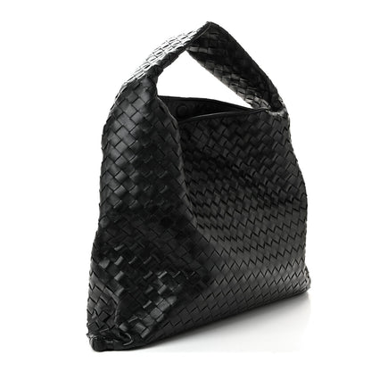 Calfskin Intrecciato Large Hop Black