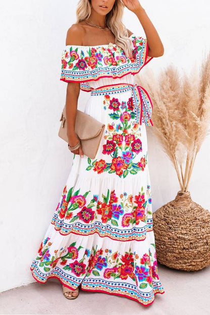 Vestido largo estampado con hombros descubiertos