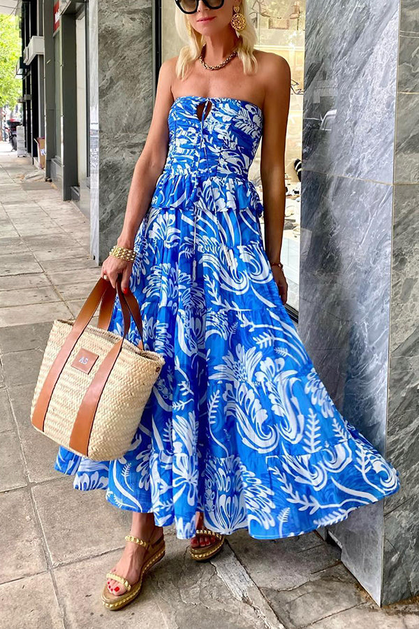 Vestido largo escalonado con aberturas y hombros descubiertos para fiesta de verano