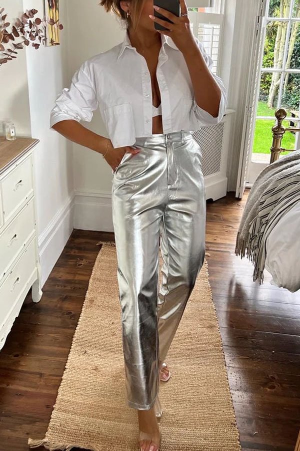 Pantalones rectos elásticos con bolsillos de tela metalizada y diseño divertido y divertido