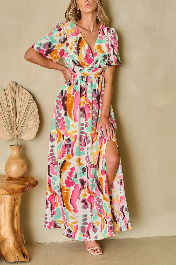 Vestido largo bohemio con cuello en V y estampado tie-dye