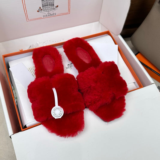 HM Oran Sandal Red Wool Velvet 598193